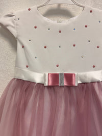 Zartes festliches Mädchenkleid