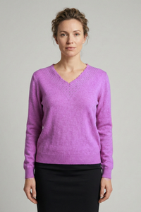 Feinstrickpullover mit V-Ausschnitt