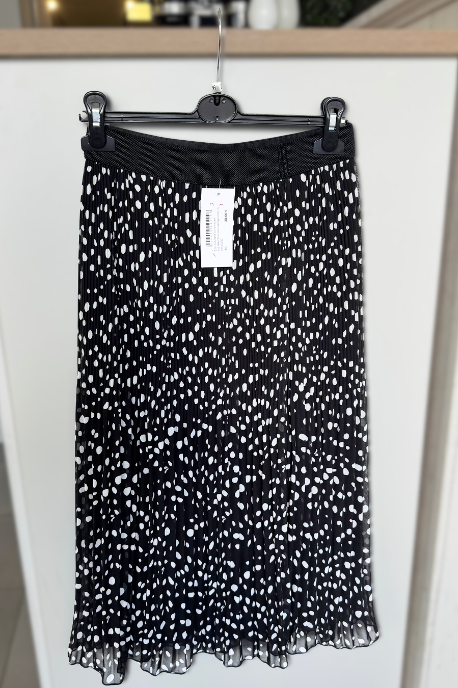 Plisseerock MIA, 75 cm schwarz-weiß-gepuntet Bild 1